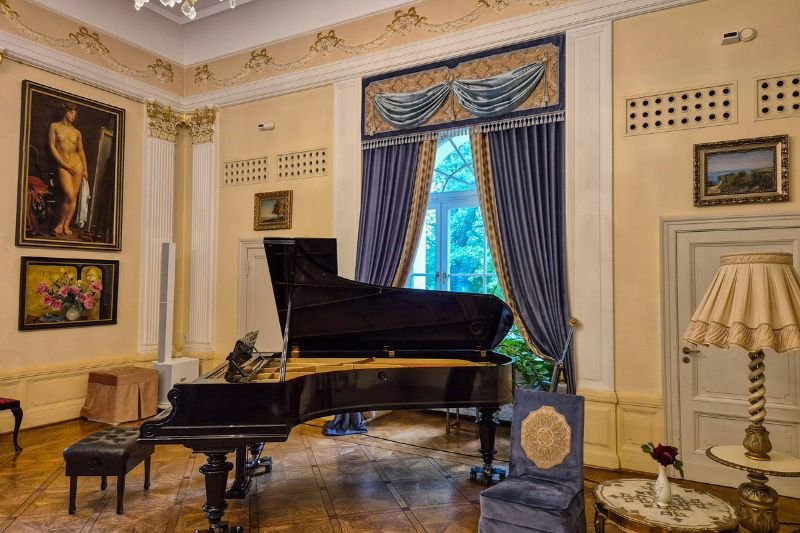 Pianoflytting Horten